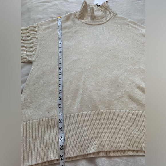 NWT Theory Cream Cable-Sleeve 100% Cashmere Pullover Sweater Size Large Petite - Picture 11 of 15